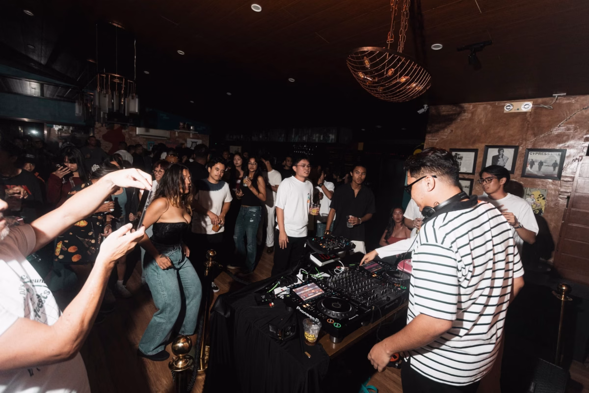 Hyperlocal DJ Scenes - Midnight Rebels